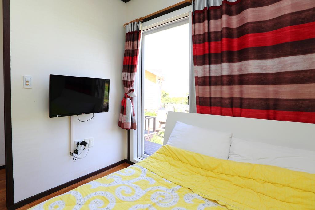 Healing House Villa Seogwipo Exterior photo