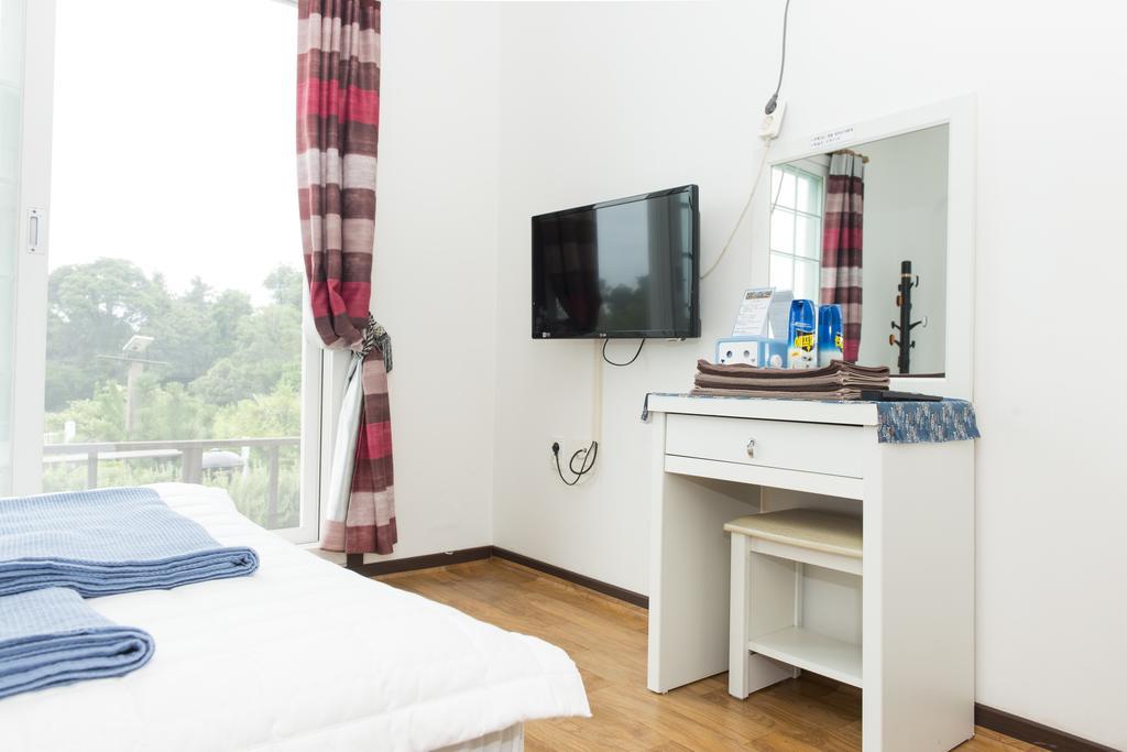 Healing House Villa Seogwipo Exterior photo