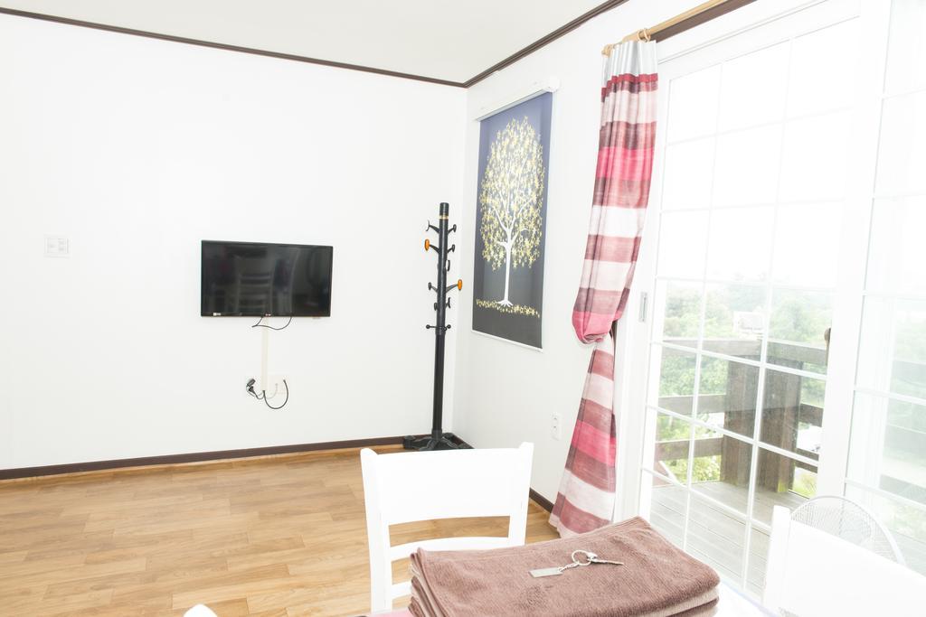 Healing House Villa Seogwipo Exterior photo