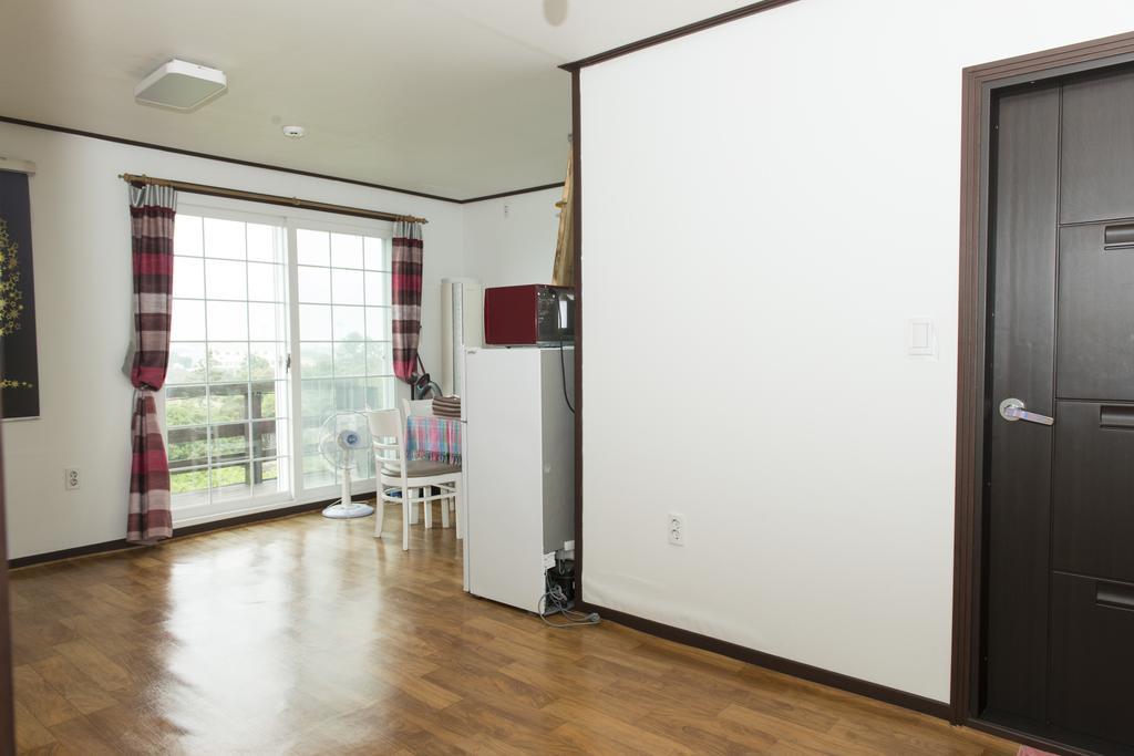 Healing House Villa Seogwipo Exterior photo